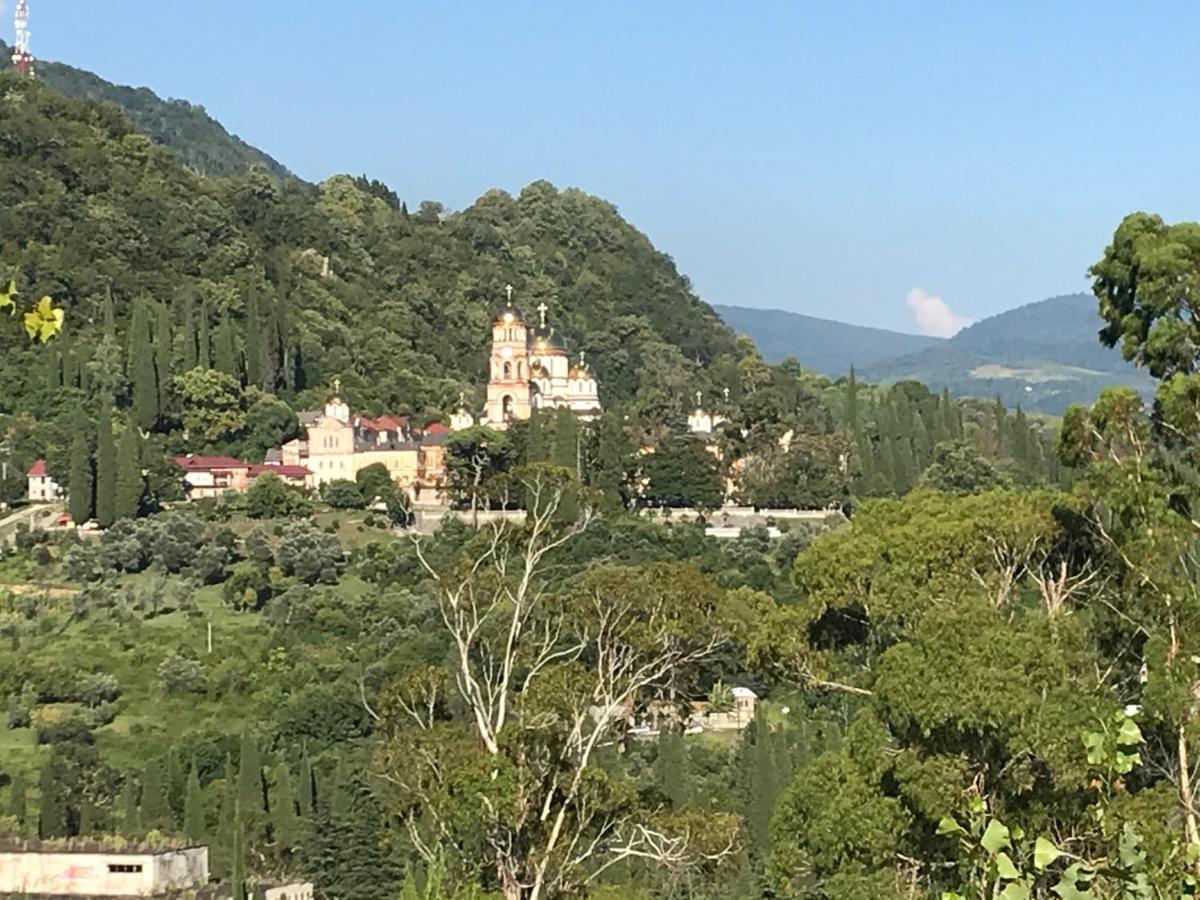 U Valery Ξενοδοχείο New Athos Εξωτερικό φωτογραφία